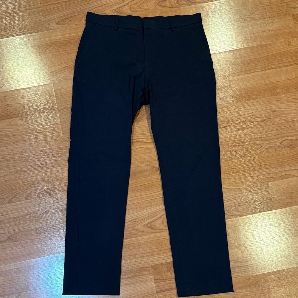 Tommy Hilfiger Men's Navy Dress Pants